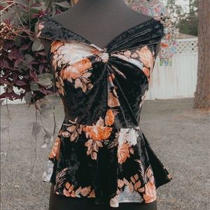 Floral top